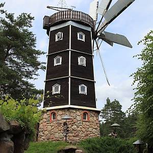 Větrný mlýn ve vesnici Naujasodė