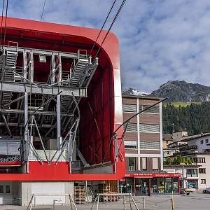 Davos - dolní stanice lanovky na Jakobshorn