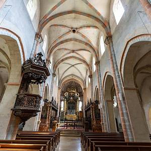Saint-Ursanne - kolegiátní kostel sv. Petra, interiér